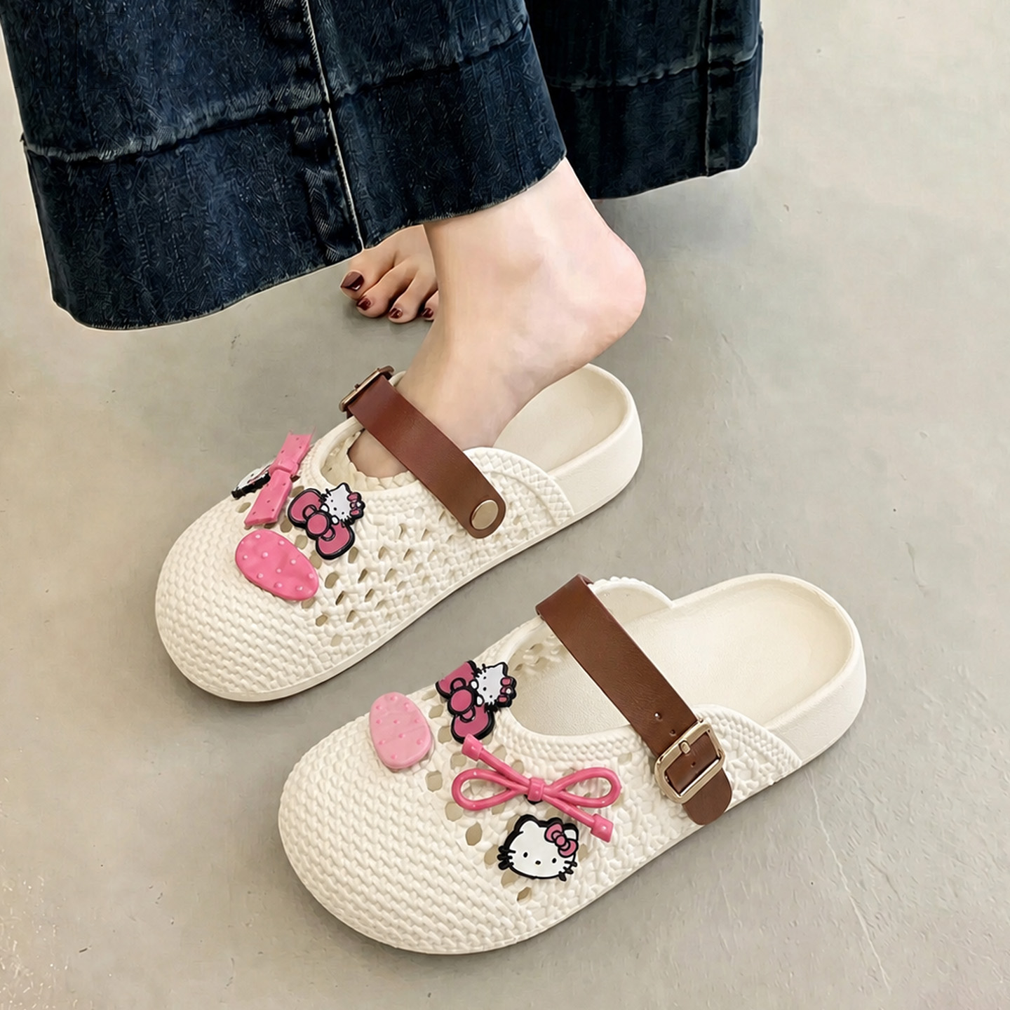 Summer Women Hollow Out Slippe - Water Shoes ulasan dan harga